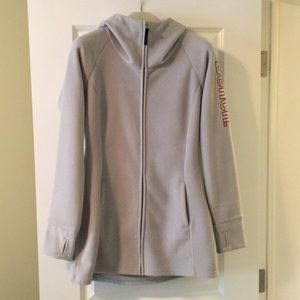 In new condition ladies Bench Jacket